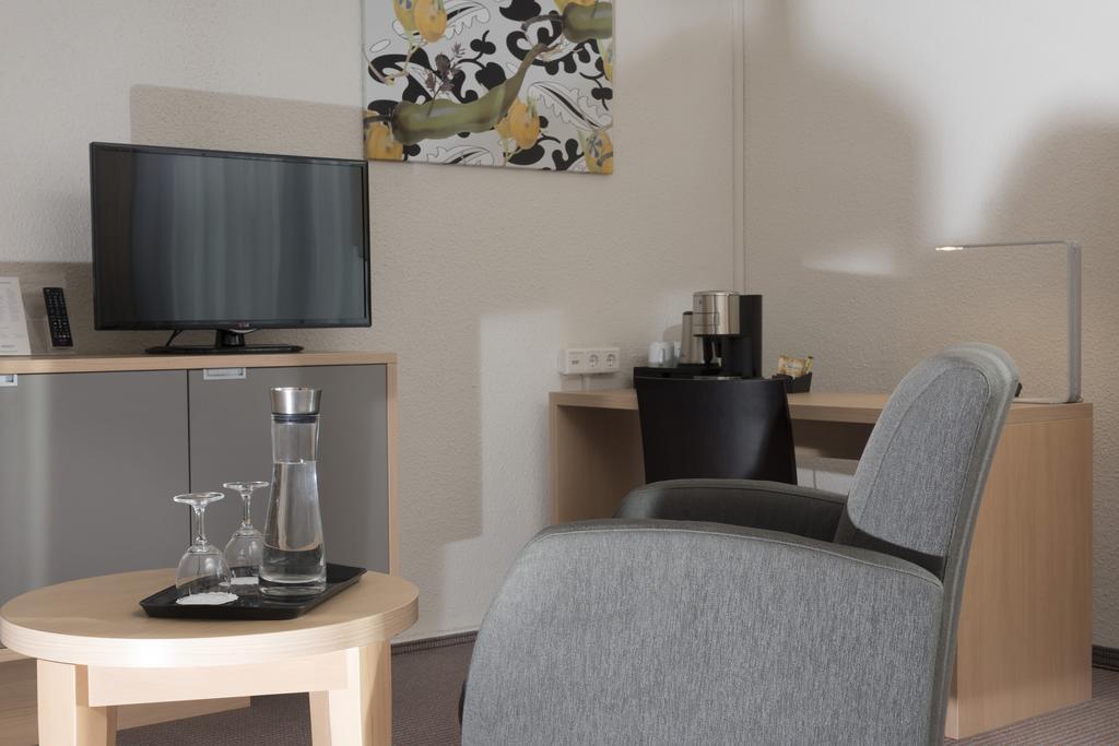 Mercure Hotel Duesseldorf Neuss Chambre photo
